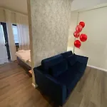Central Chic Studio In Bucharest
